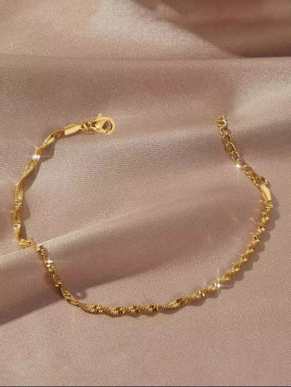 Delicate Gold Plated Twisted Chain Bracelet for Women